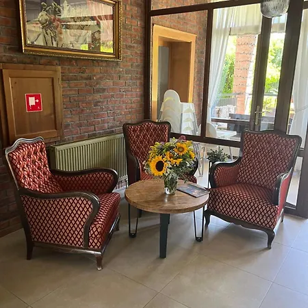 Platan Penzión pre hostí 4*