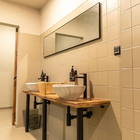 Platan 게스트하우스 4*