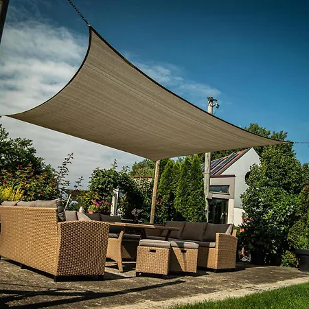 Platan Guest house